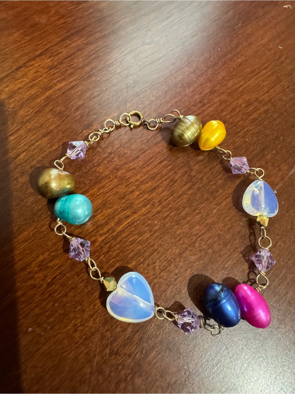 Source Unknown Multicolor Heart & Bead Bracelet with Iridescent Lavender Accents